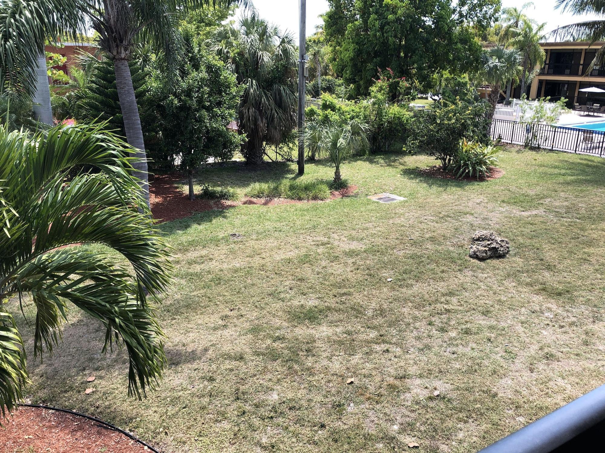 Travelodge By Wyndham Fort Myers North North Fort Myers Exterior foto