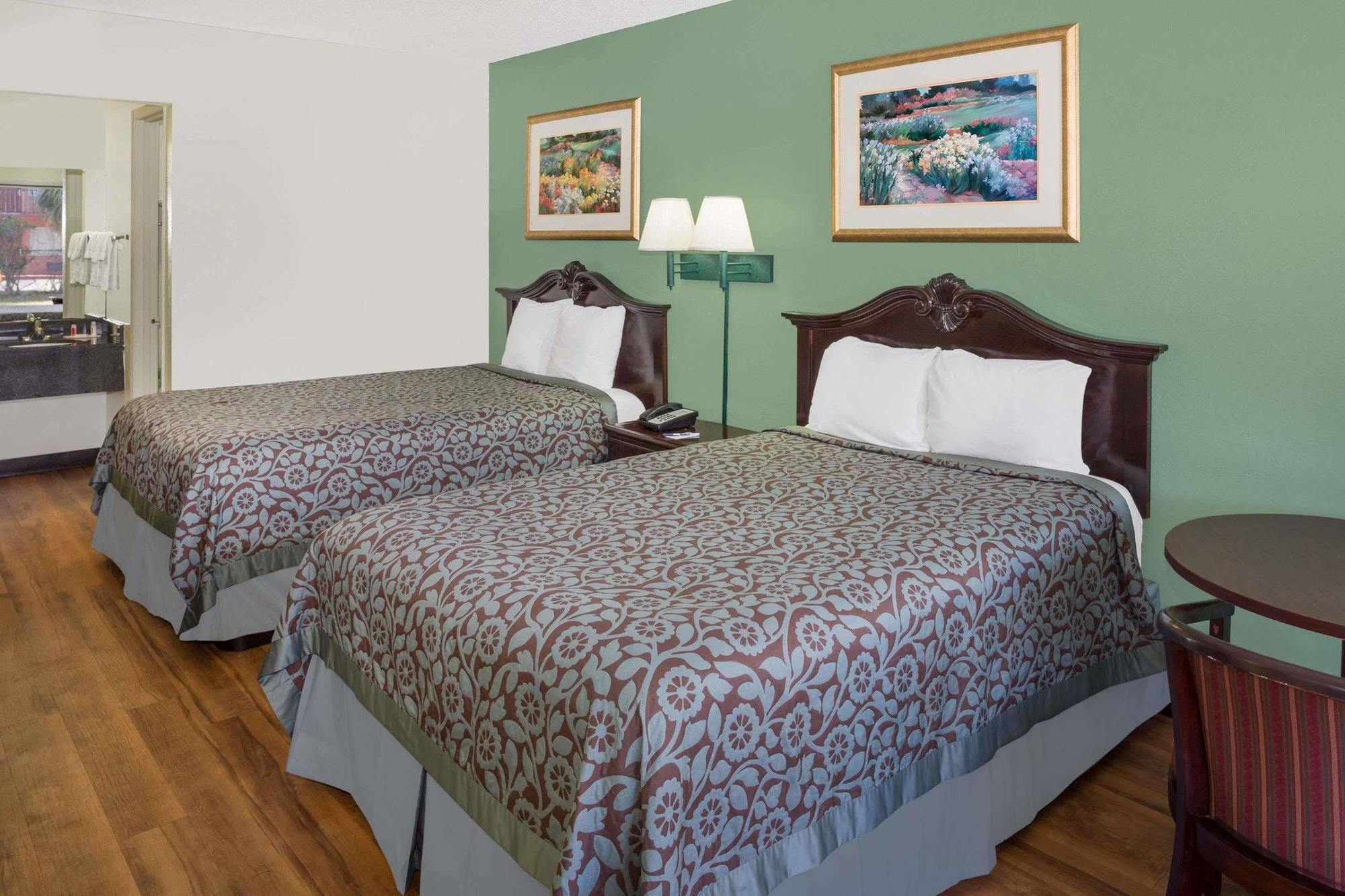 Travelodge By Wyndham Fort Myers North North Fort Myers Exterior foto