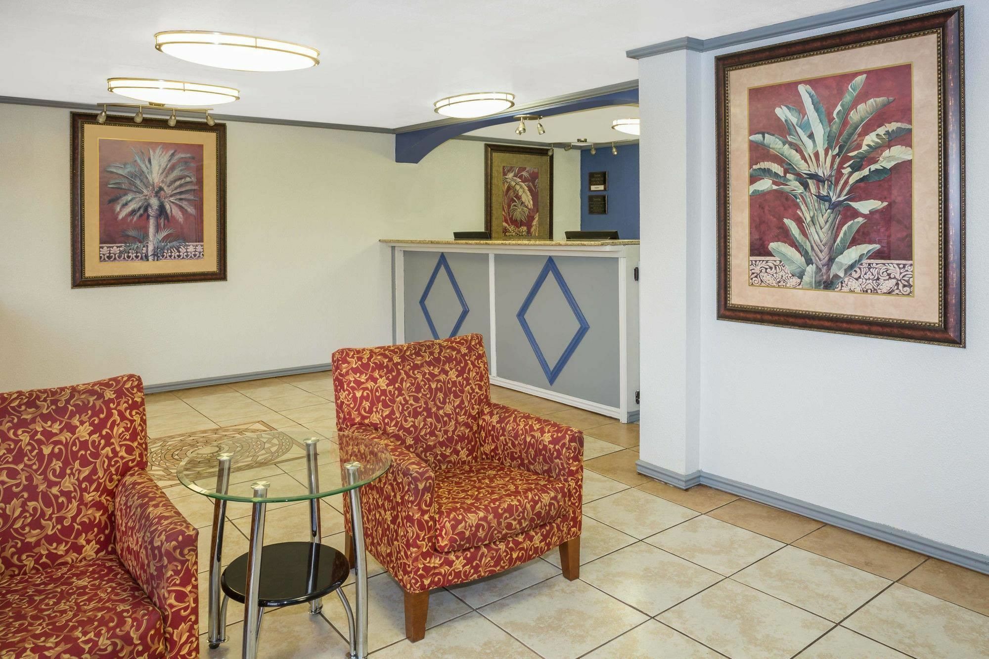 Travelodge By Wyndham Fort Myers North North Fort Myers Exterior foto